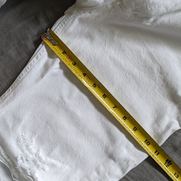 Agolde Riley Jeans in Slant White Distressed - Picture 7 of 10